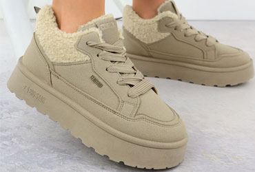 Sportowe buty na zimowe spacery - wygoda i styl w jednym