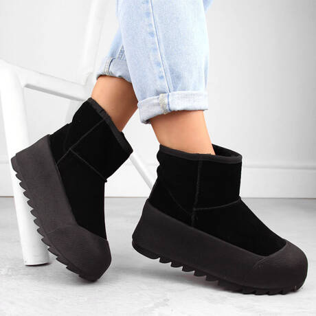 Skórzane śniegowce botki damskie na platformie czarne Big Star OO274A213