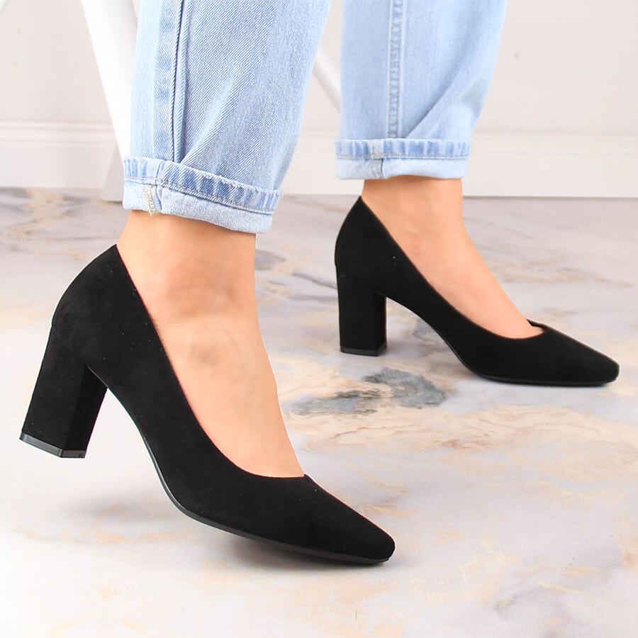 Czółenka zamszowe damskie na słupku czarne Sergio Leone PB414